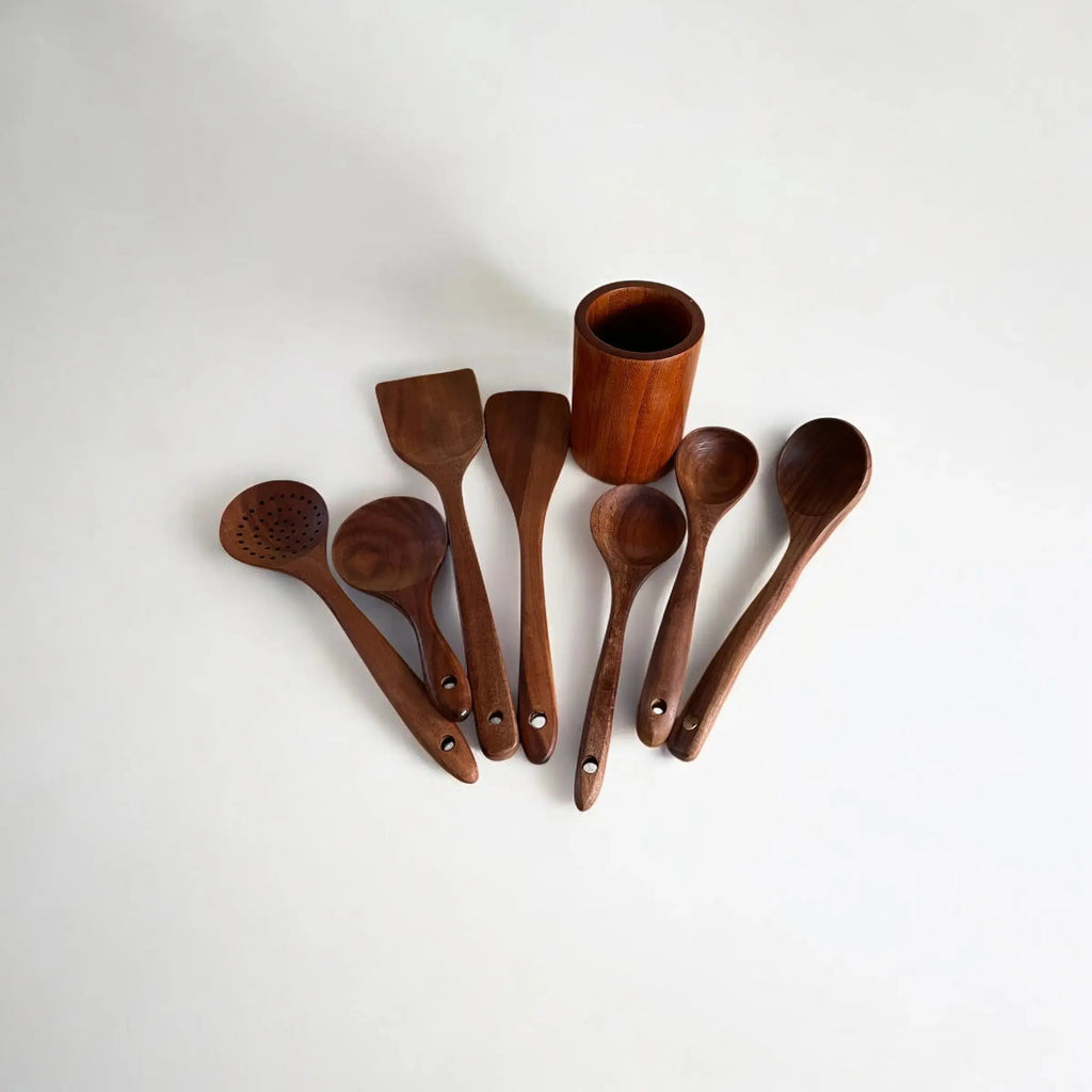 Håndlaget teak kjøkkenutstyr – 8 deler for alle matlagingsbehov (Kopi) Epoxy-Crafts